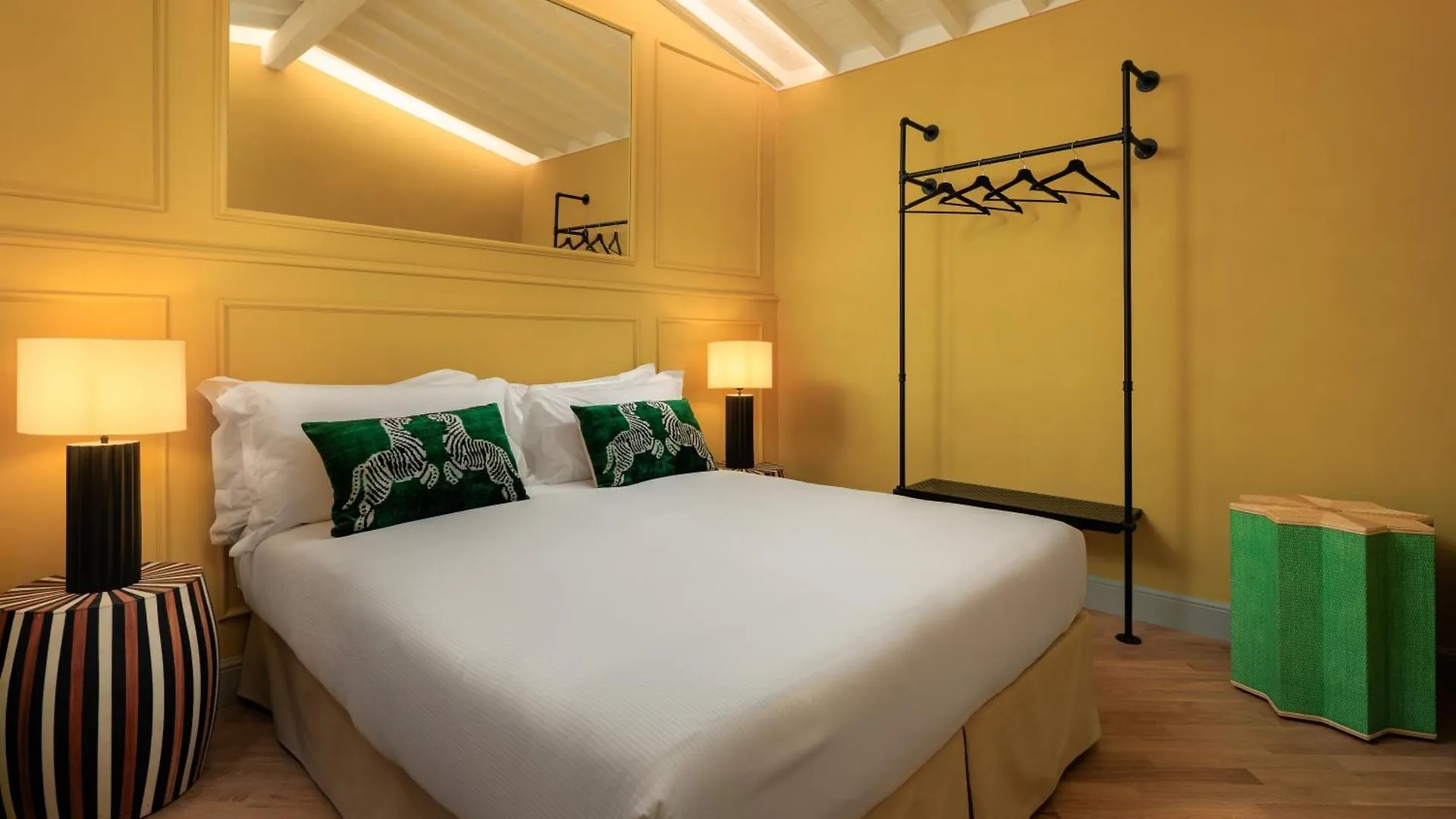 Enchanting Penthouse With A Breathtaking 360 Degrees Panoramic View In The Heart Of Florence Italy