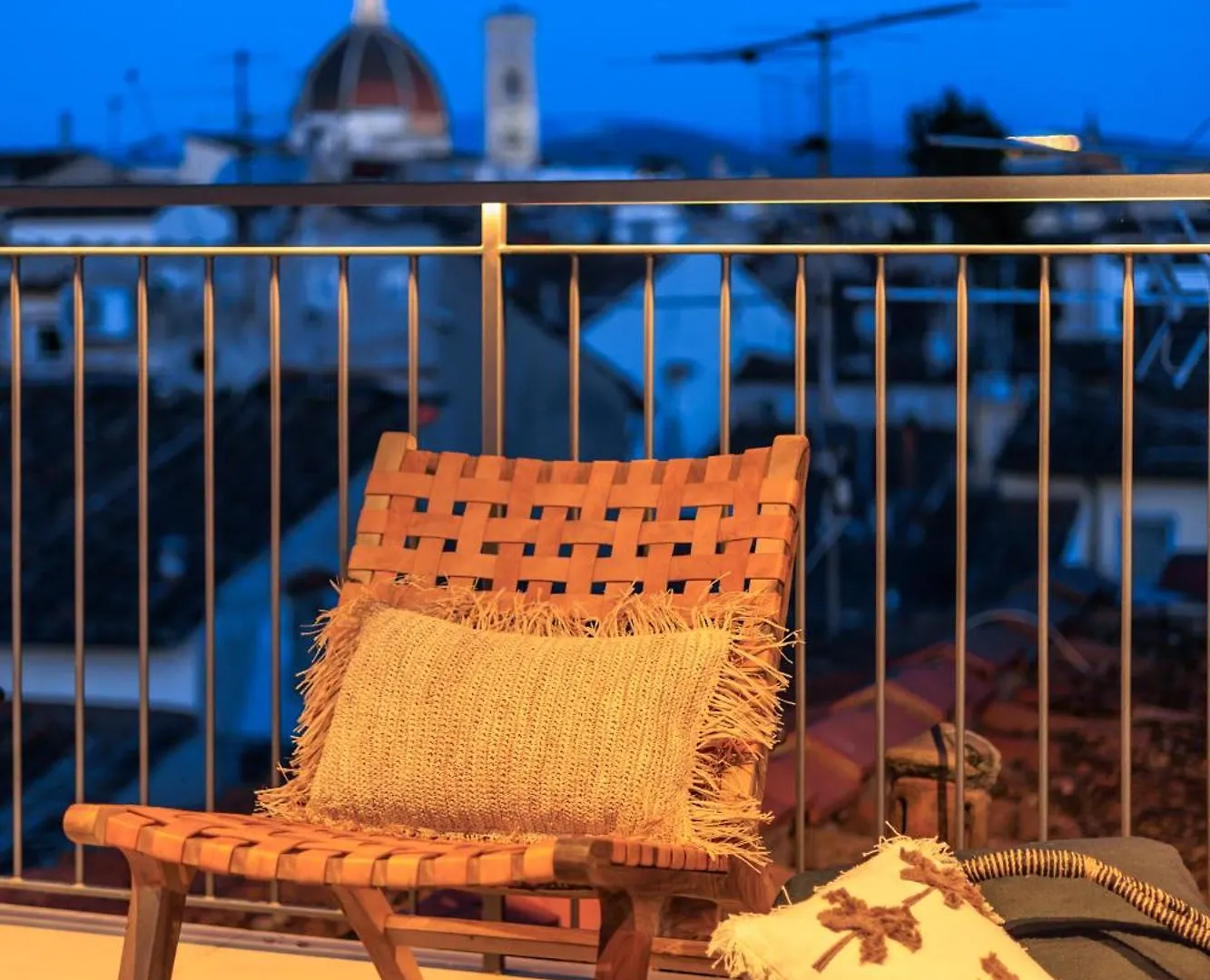 Enchanting Penthouse With A Breathtaking 360 Degrees Panoramic View In The Heart Of Florence 0*,